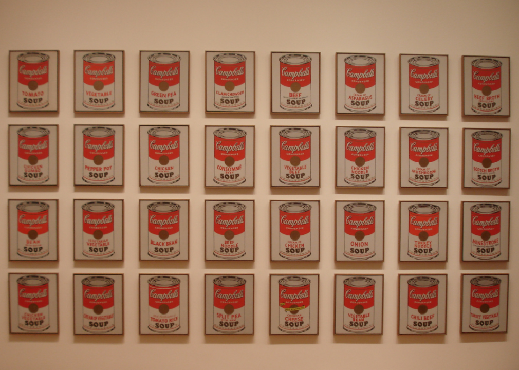 32 Campbell Soup Cans